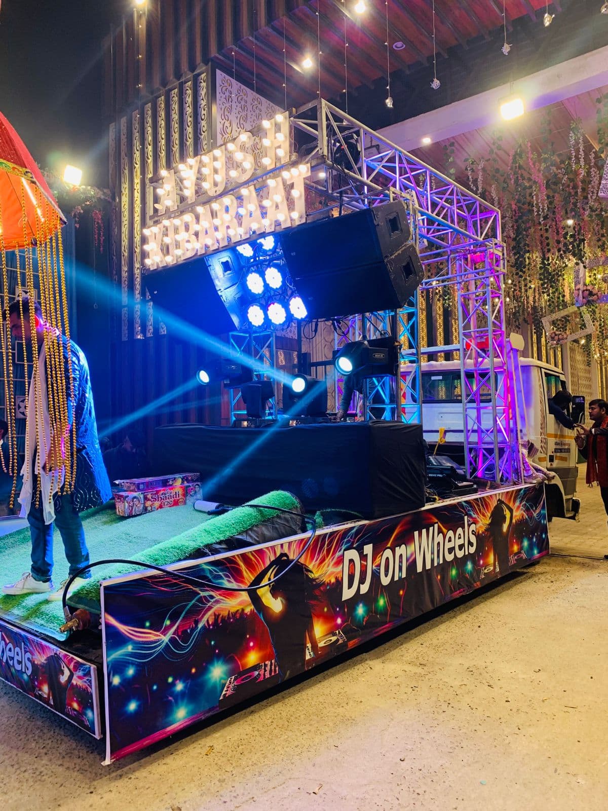 DJ on Wheels